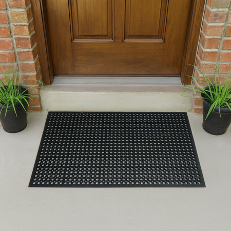 Wycieraczka wejściowa pod drzwi 90x150cm peforowana - na klatkę do holu