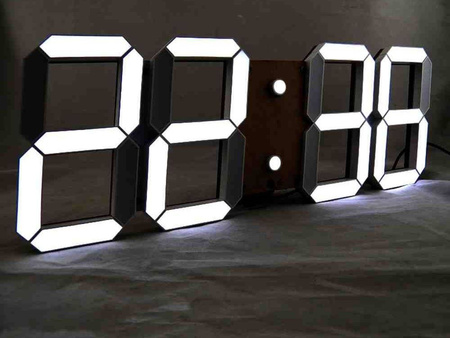 Zegar budzik elektroniczny termometr z alarmem LED